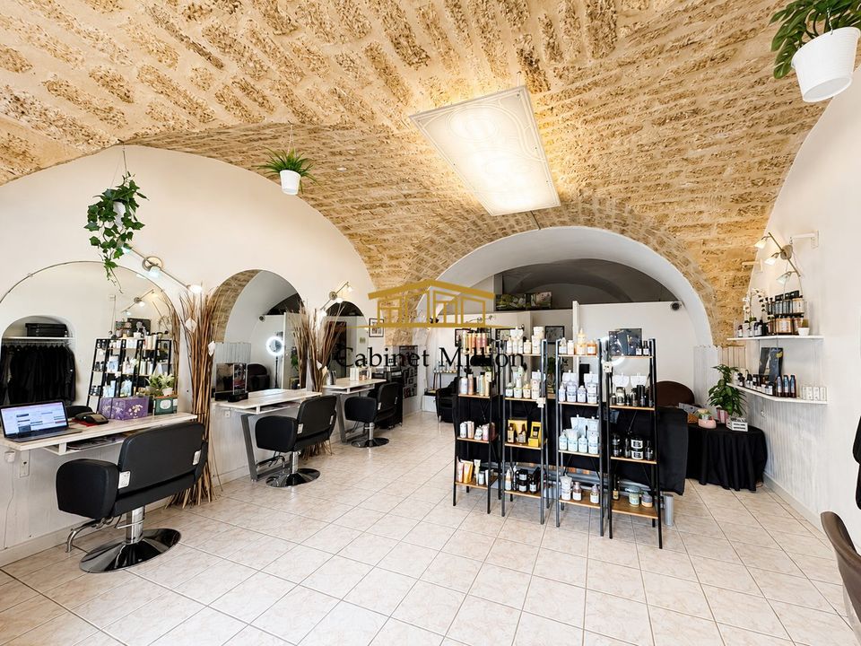 Erhvervsejendom i Montbazin, Herault - foto 2