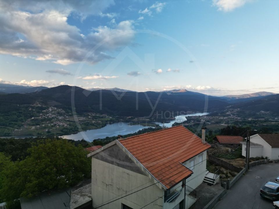 Villa i Ribeira de Pena, Vila Real - bilde 1