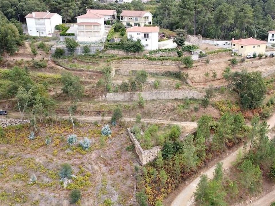 Helårsgrund i Mondim de Basto, Vila Real - foto 2