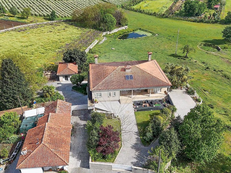 Villa i Vila Nova de Famalicao, Braga - foto 1