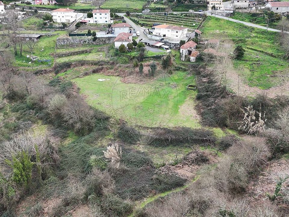 Helårsgrund i Felgueiras, Porto - foto 1