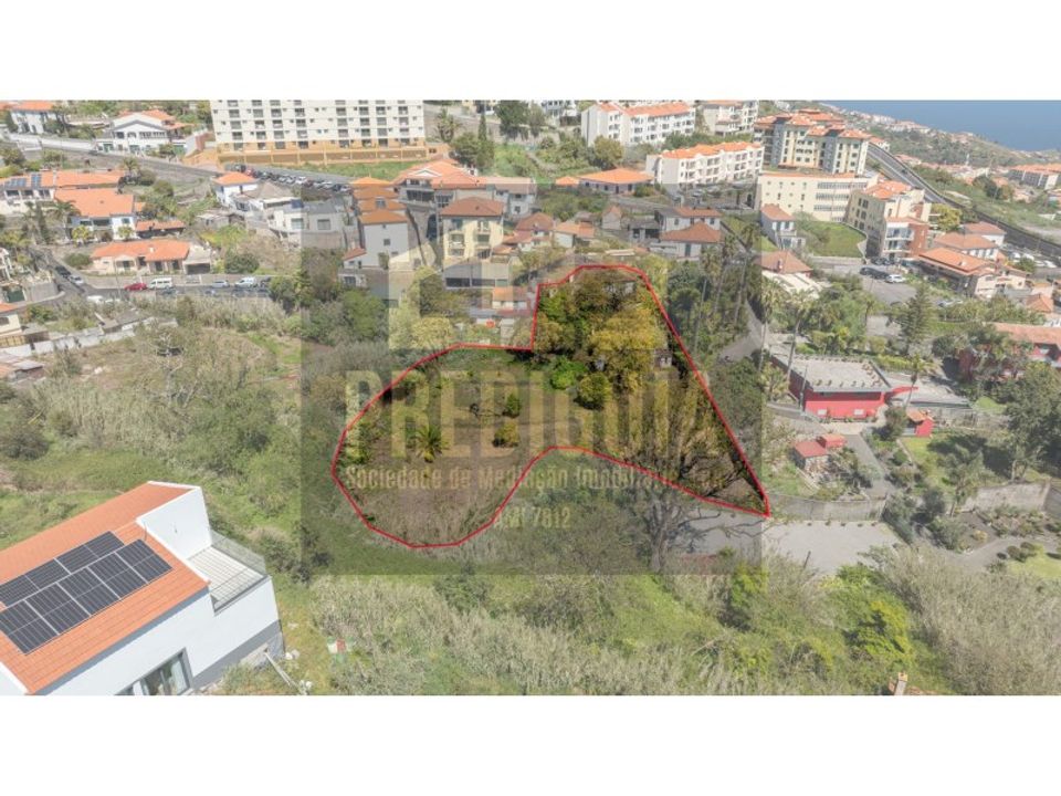 Helårsgrund i Caniço, Madeira - foto 2