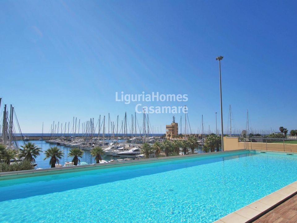 Lejlighed i Santo Stefano Al Mare, Imperia - foto 1