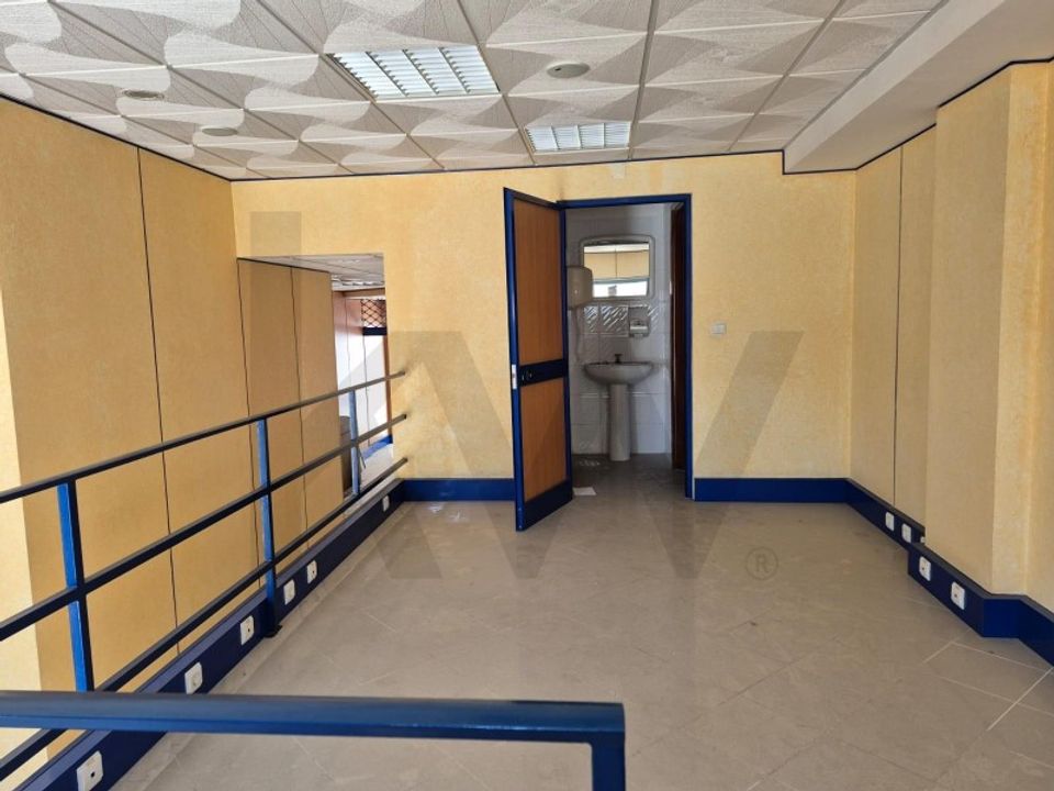 Erhvervsejendom i Barreiro, Setubal - foto 5