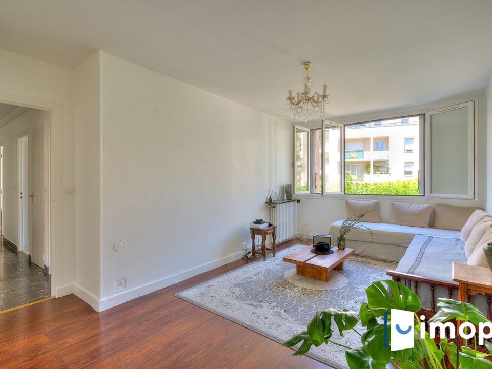 Lejlighed i Issy-les-Moulineaux, Hauts-de-Seine - foto 2