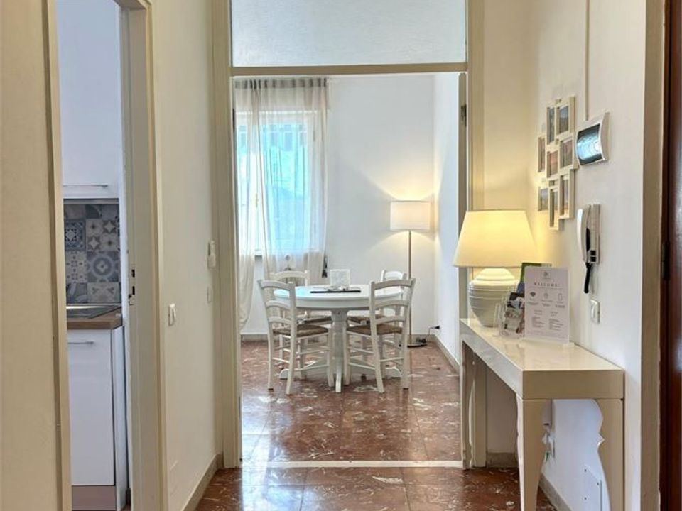 Lejlighed i Carrara, Massa and Carrara - foto 4