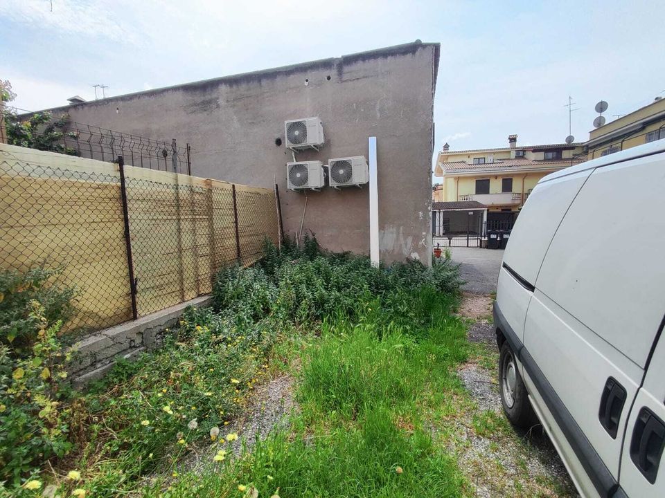 Erhvervsejendom i Guidonia Montecelio, Rome - foto 3