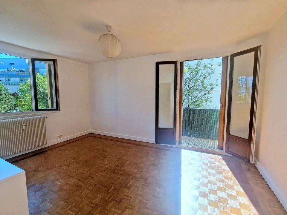 Lejlighed i Noisy-le-Sec, Seine-Saint-Denis - foto 2