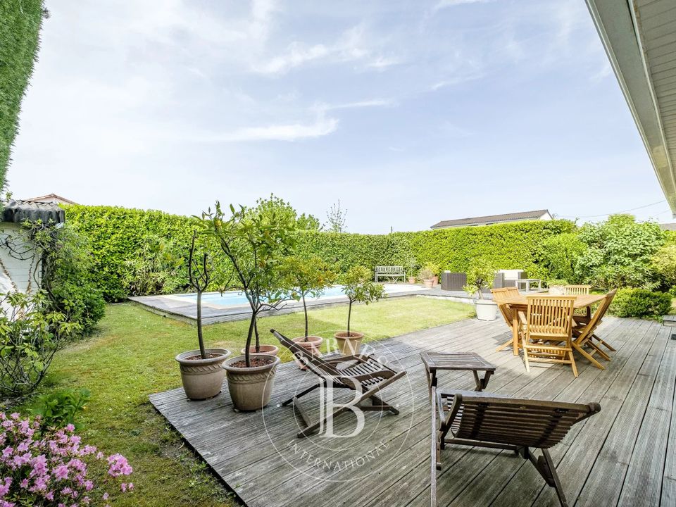 Villa a Le Bouscat, Gironde - foto 3