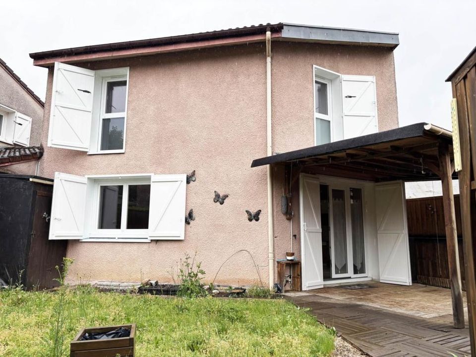Bungalow i Villefontaine, Isere - foto 1