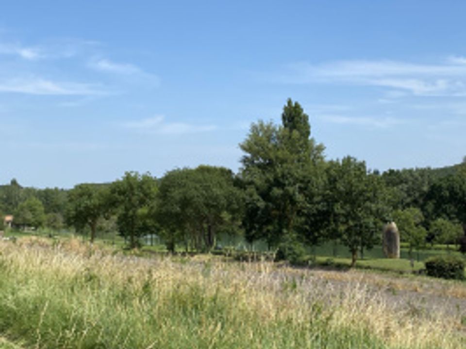 Helårsgrund i Belvèze-du-Razès, Aude - foto 1