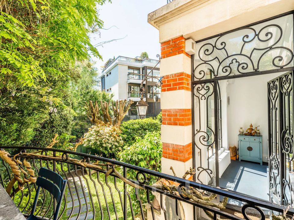 Lejlighed i Neuilly-sur-Seine, Hauts-de-Seine - foto 1