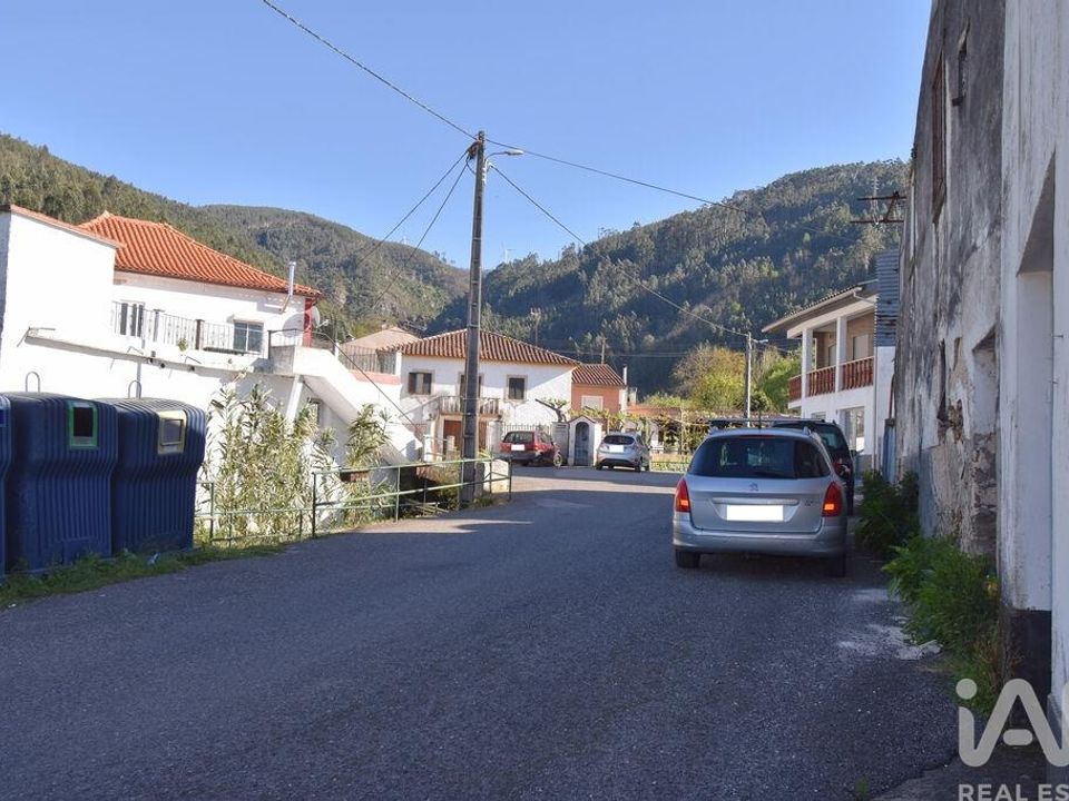Dom szeregowy: Miranda do Corvo, Coimbra – zdjęcie 3