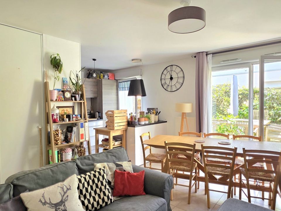 Villa en Poissy, Yvelines - foto 1
