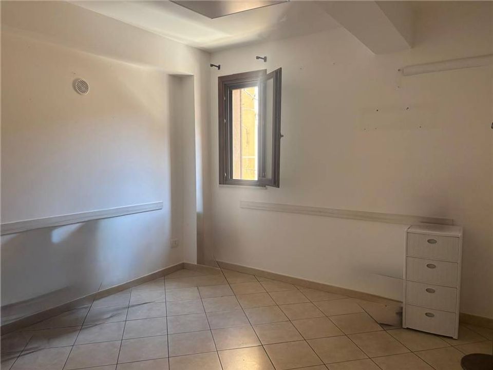 Erhvervsejendom i Casteldaccia, Palermo - foto 3