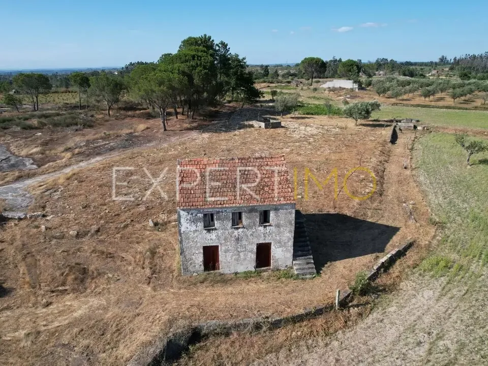 Farm i Tourais e Lajes, Guarda - foto 1