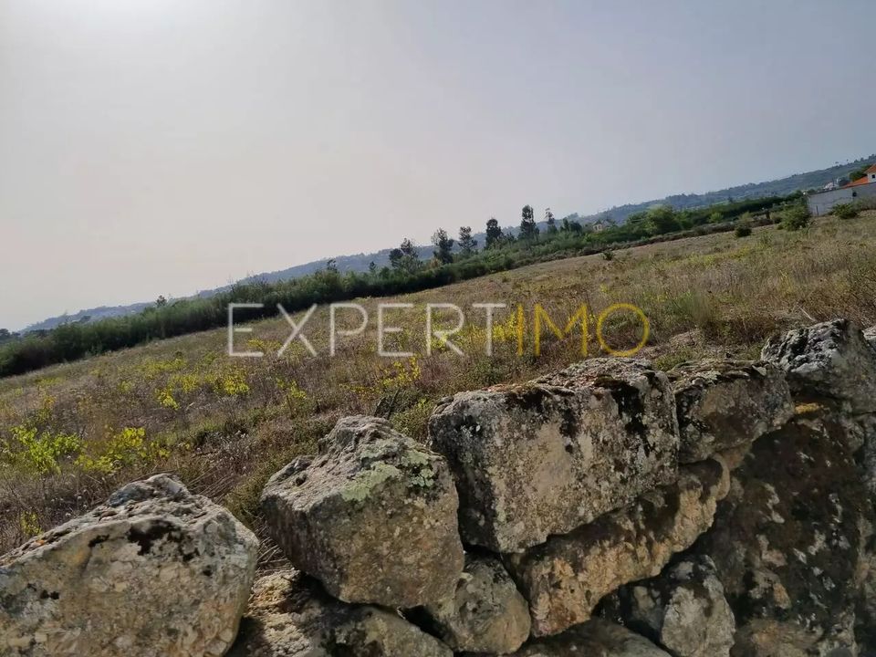 Grond in Moimenta da Serra e Vinho, Guarda - foto 1