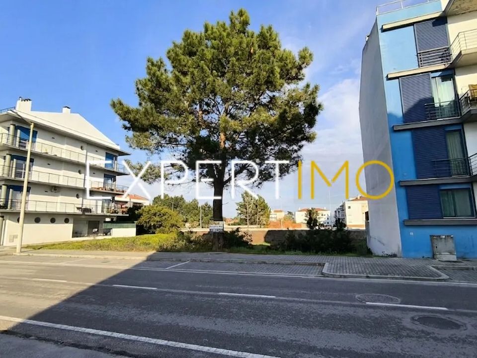 Helårsgrund i Marinha Grande, Leiria - foto 1