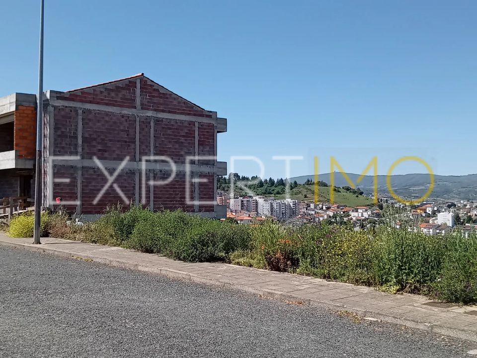 Helårsgrund i Braganca, Braganca - foto 4