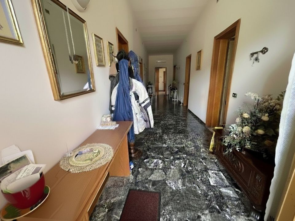 Villa i Suzzara, Mantua - bilde 1