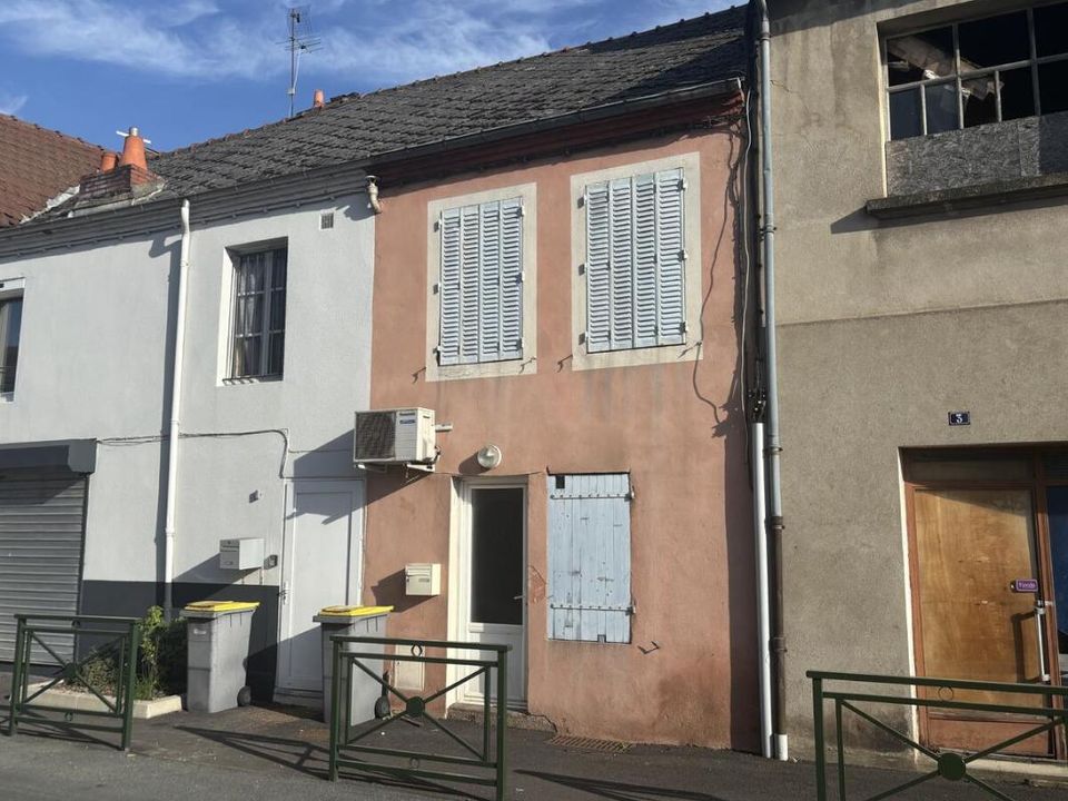 Byhus i Commentry, Allier - foto 1