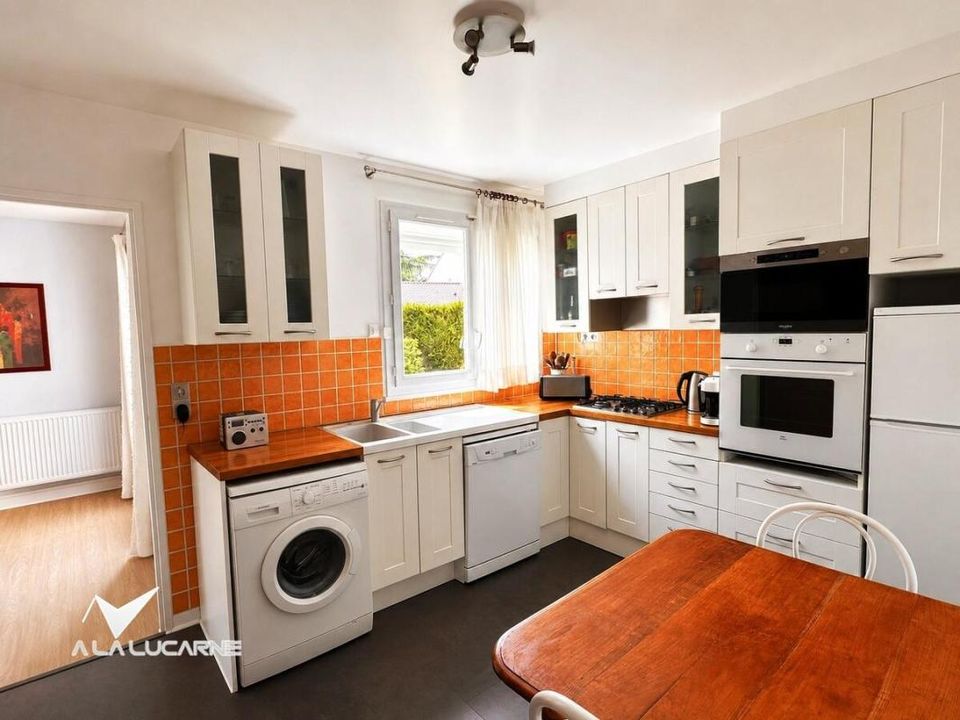 Villa in Montesson, Yvelines - photo 4