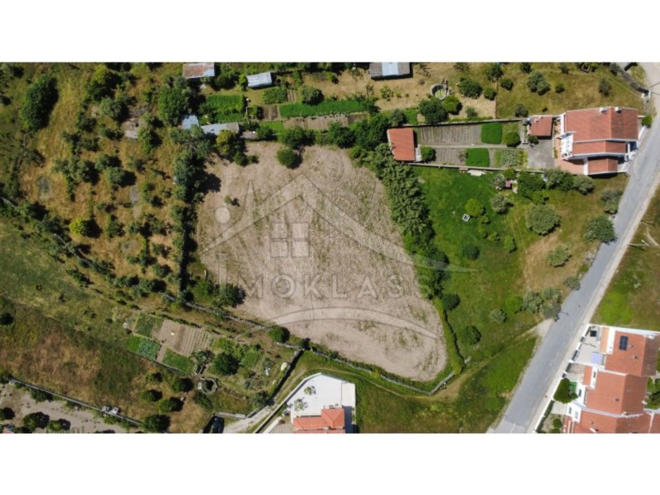 Helårsgrund i Alcains, Castelo Branco - foto 1