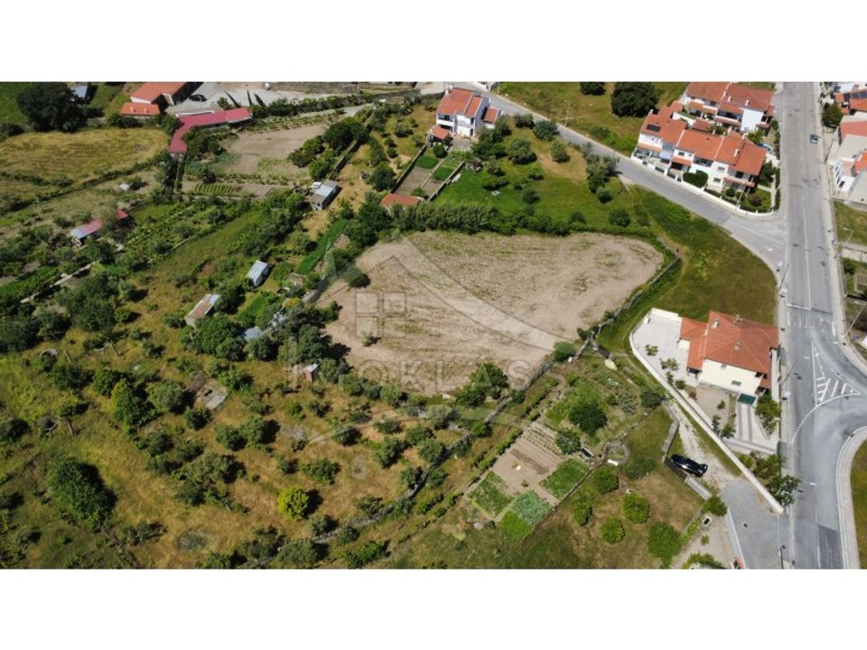 Helårsgrund i Alcains, Castelo Branco - foto 2
