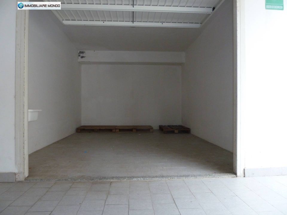 Parkeringsplads i Termoli, Campobasso - foto 1