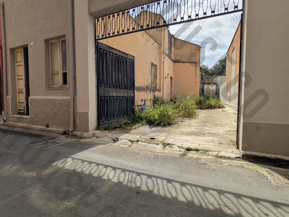 Villa a Monserrato, Cagliari - foto 1