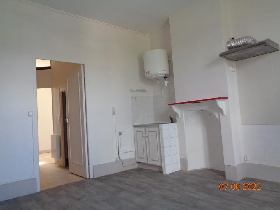 Lejlighed i Lusigny, Allier - foto 1