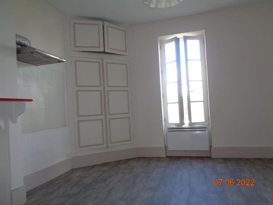 Lejlighed i Lusigny, Allier - foto 2