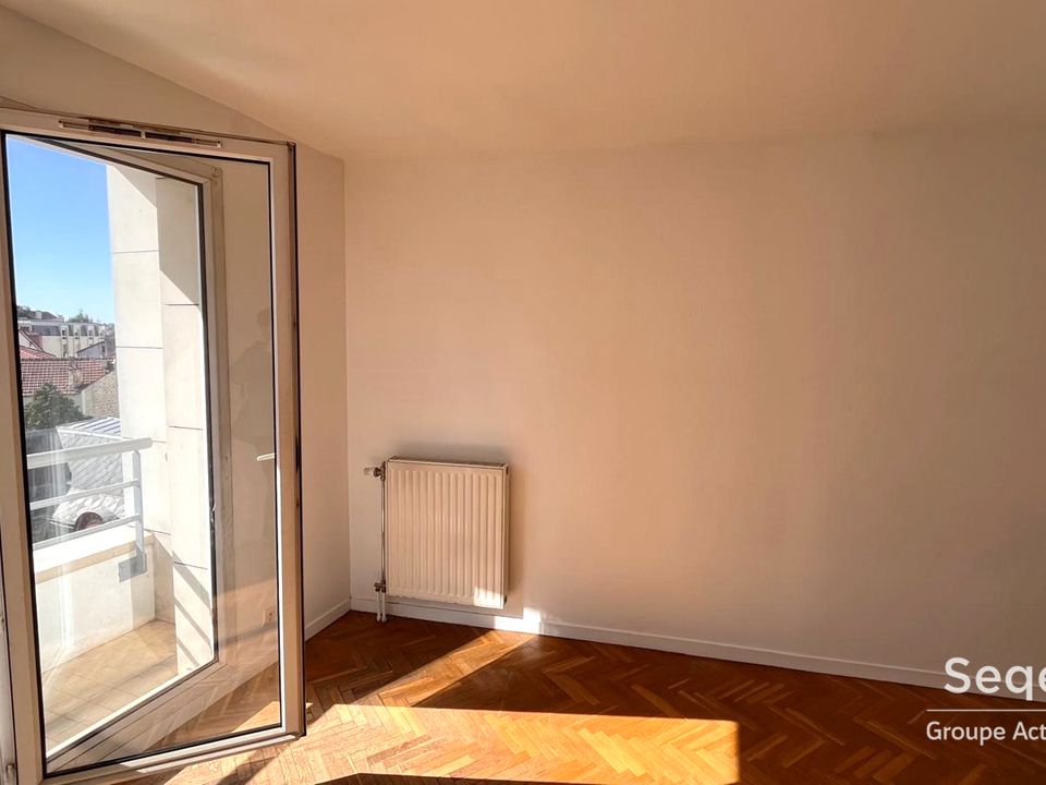 Lejlighed i Le Kremlin-Bicêtre, Val-de-Marne - foto 4