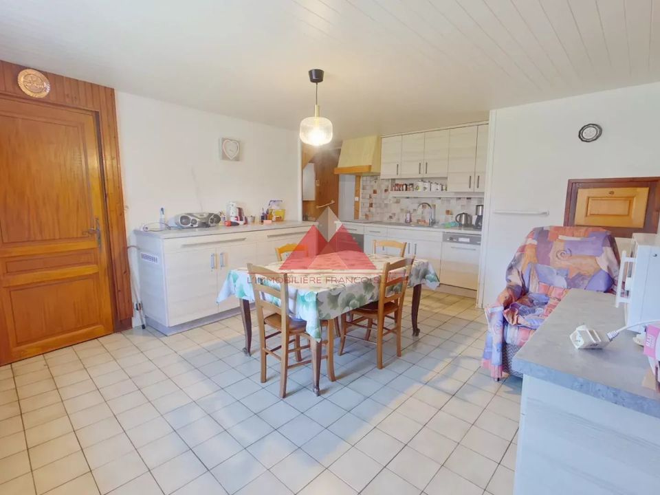 Villa i Chaux-des-Crotenay, Jura - foto 2