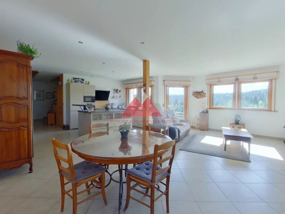 Villa i Nanchez, Jura - foto 3