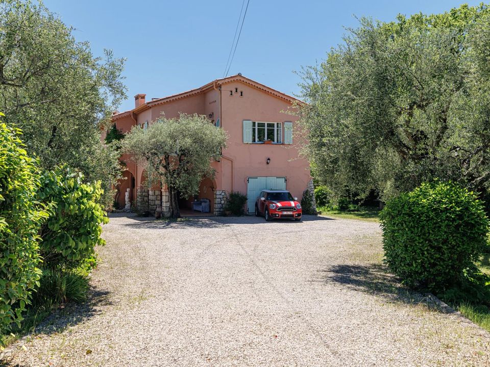 Villa i Chateauneuf-Grasse, Alpes-Maritimes - foto 3