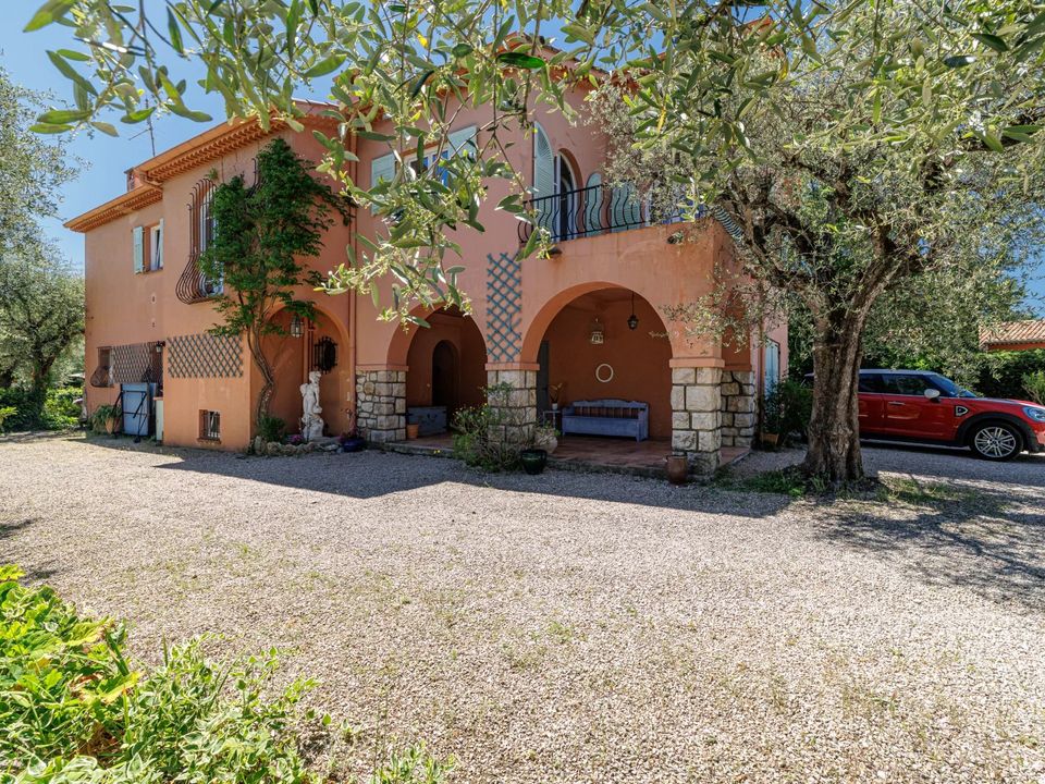 Villa i Chateauneuf-Grasse, Alpes-Maritimes - foto 5