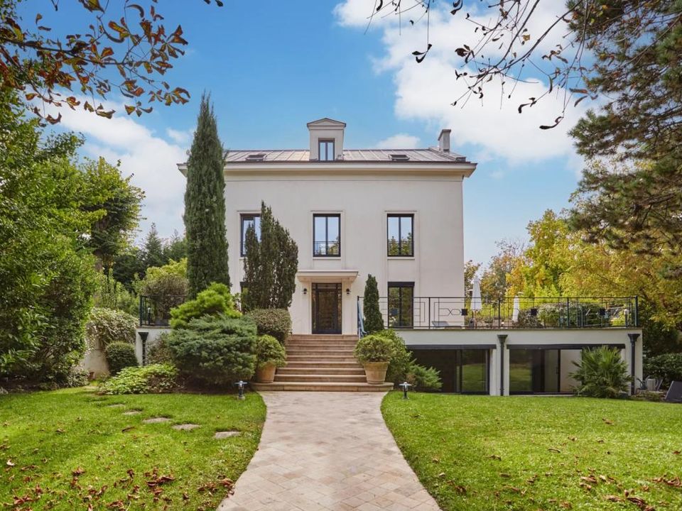 Villa i Saint-Maur-des-Fossés, Val-de-Marne - foto 1