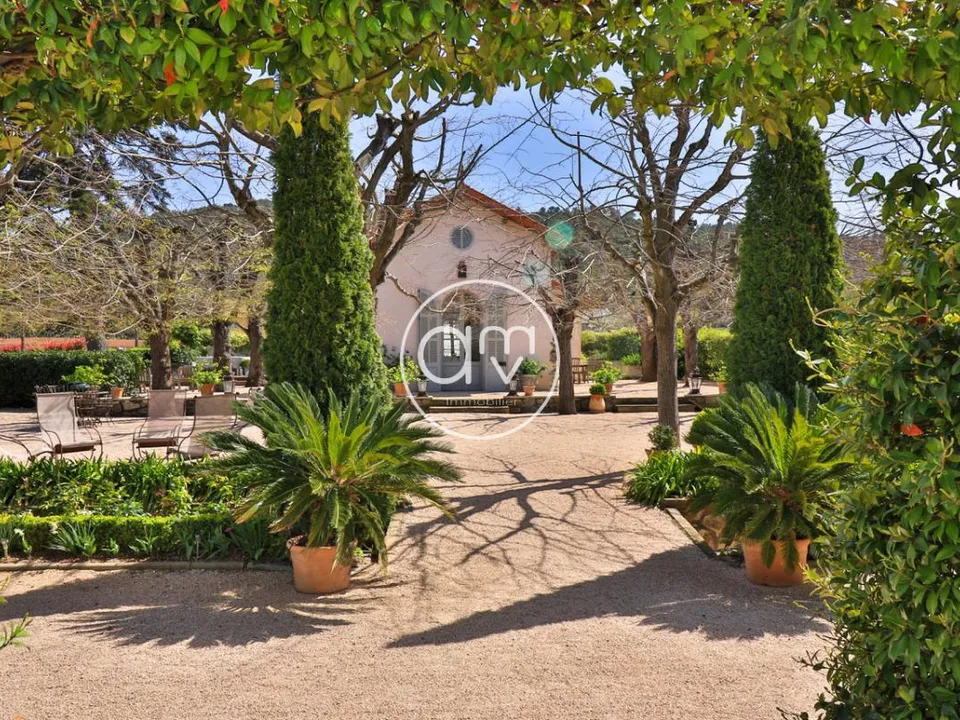 Landejendom i La Crau, Var - foto 1