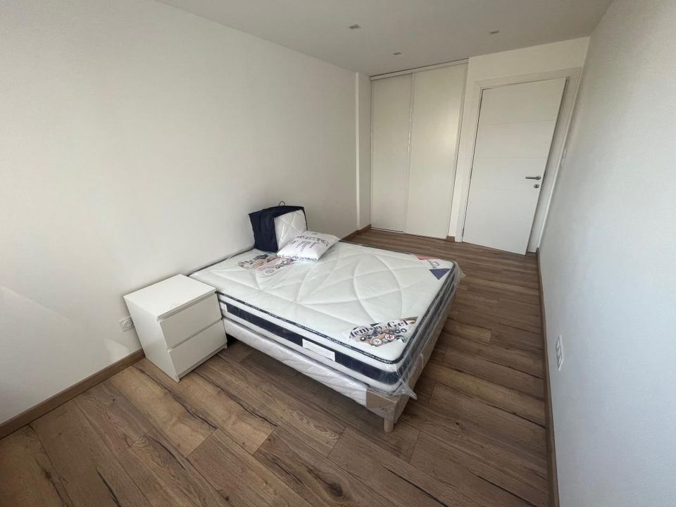 Lejlighed i Villeurbanne, Rhone - foto 5