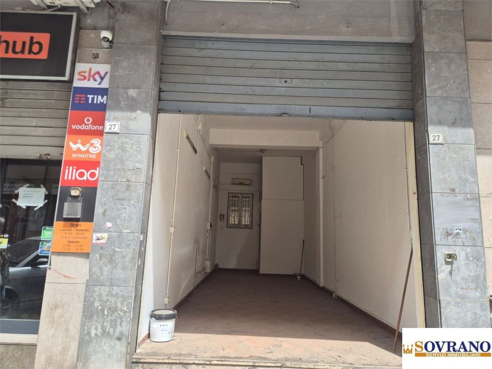 Erhvervsejendom i Palermo, Palermo - foto 1