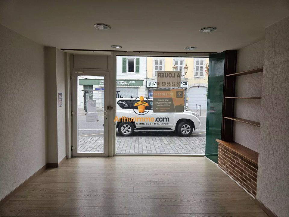 L'establiment comercial a Tarbes, Hautes-Pyrenees - foto 2