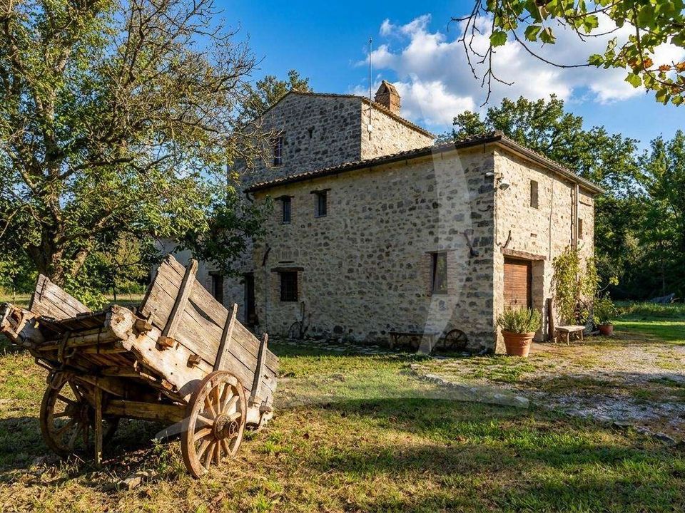 Gårdshus i Todi, Perugia - bilde 2