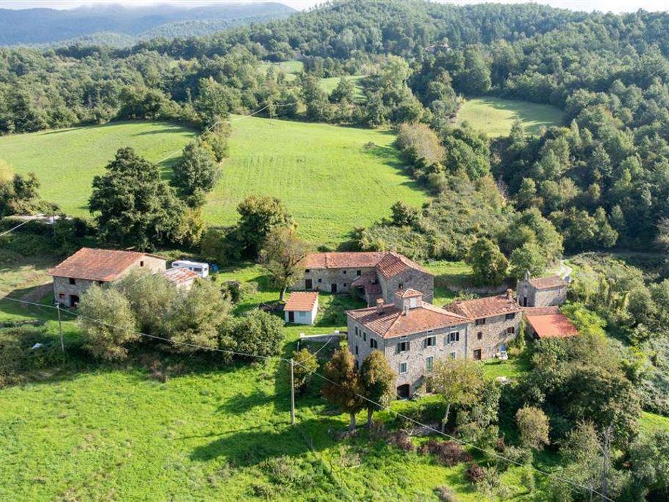 Farm hus i Chiusi della Verna, Arezzo - foto 1