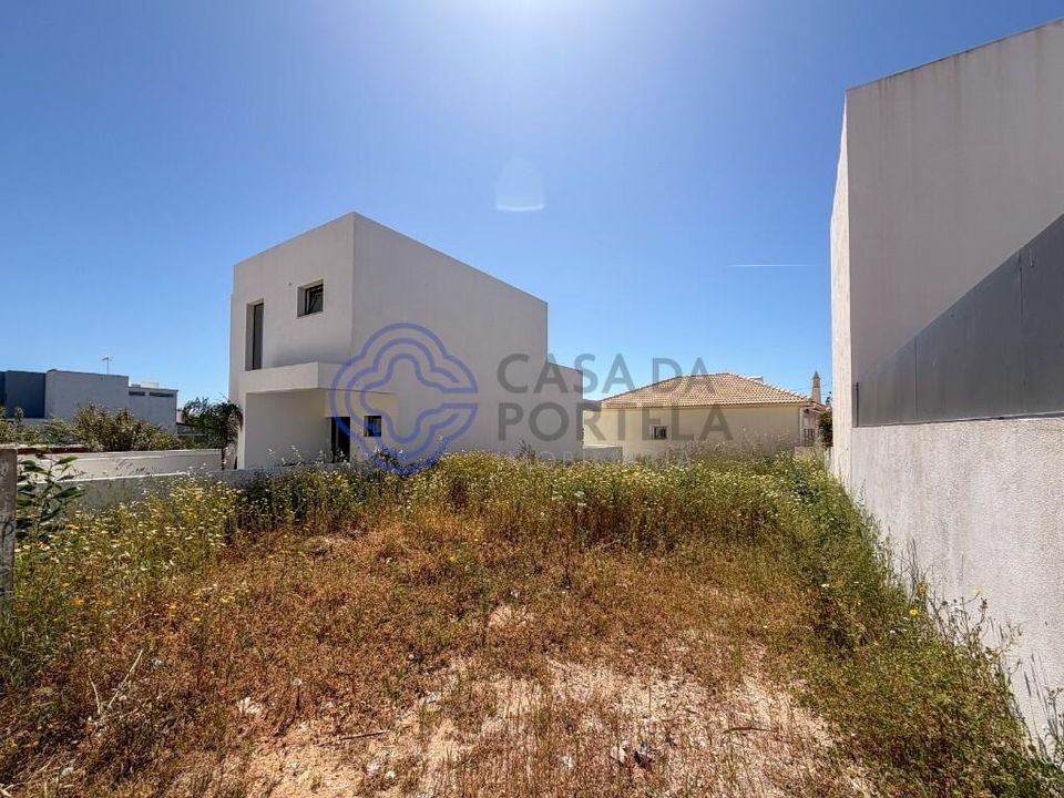 Helårsgrund i Faro, Faro - foto 1
