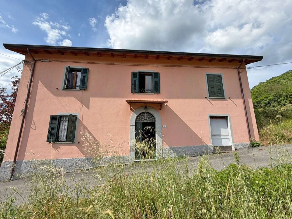 Villa i Fivizzano, Massa and Carrara - bilde 1