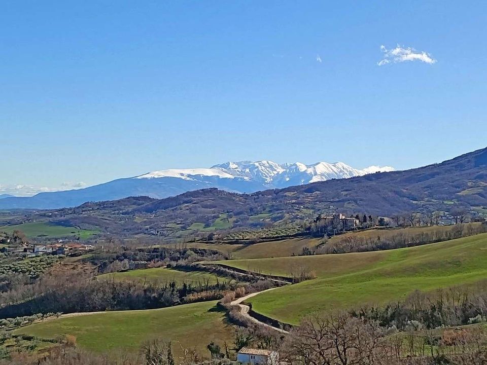 Villa a Farindola, Pescara - foto 1