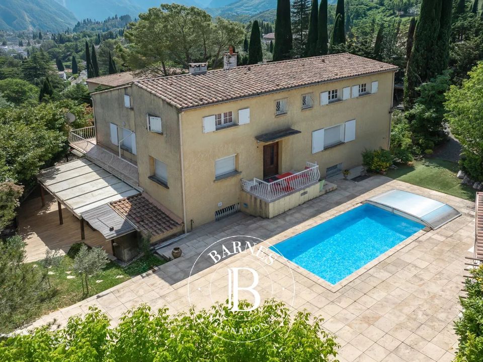 Villa i Aix-en-Provence, Bouches-du-Rhone - foto 1