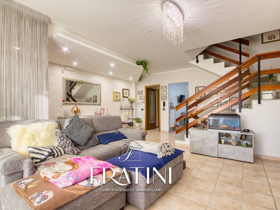 Casa adossada a Folignano, Ascoli Piceno - foto 1