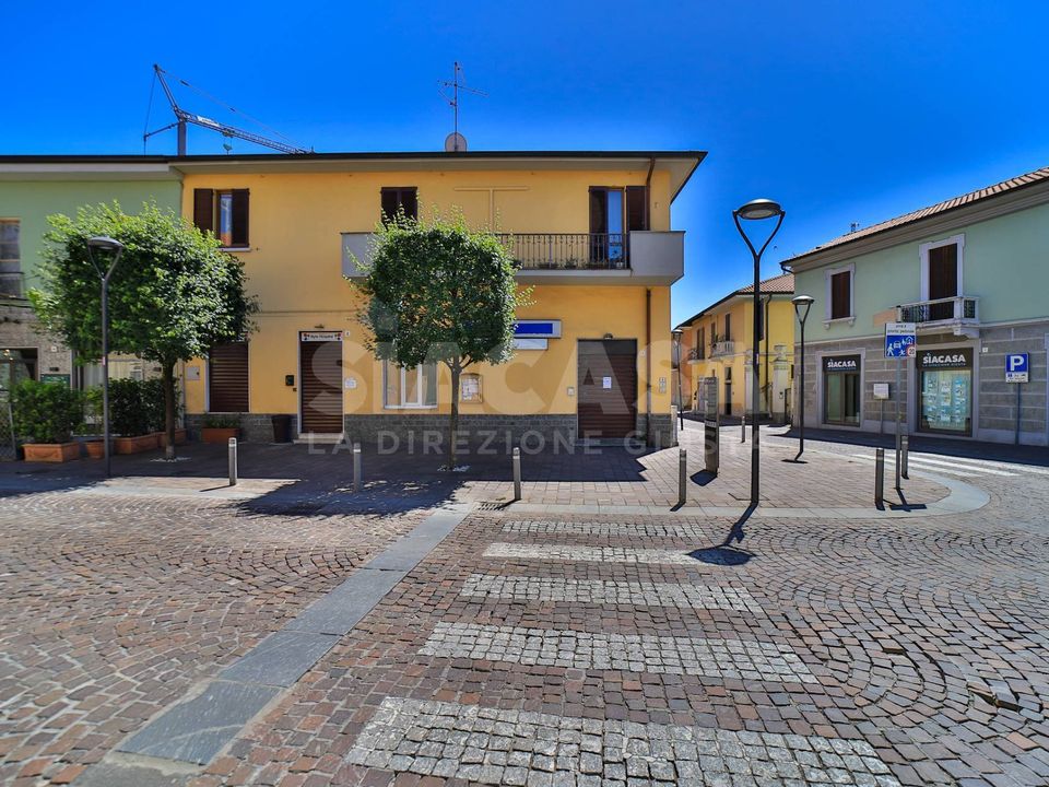 Gewerbeimmobilie in Bellusco, Monza and Brianza - Foto 3
